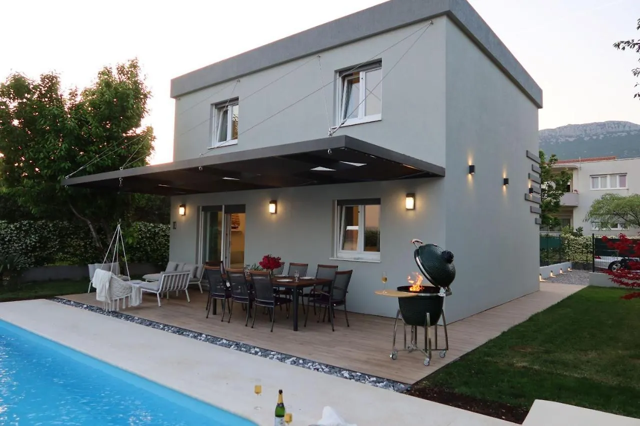 The Cube, Luxury Villa With Private Pool Kastela 0*,